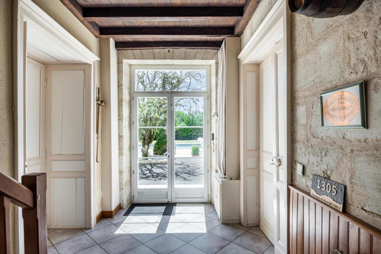 Ferienwohnung Domaine De Meyney Villegouge Exterior foto